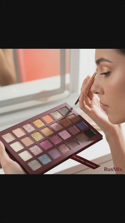No. 75 Anniversary Eyeshadow Palette